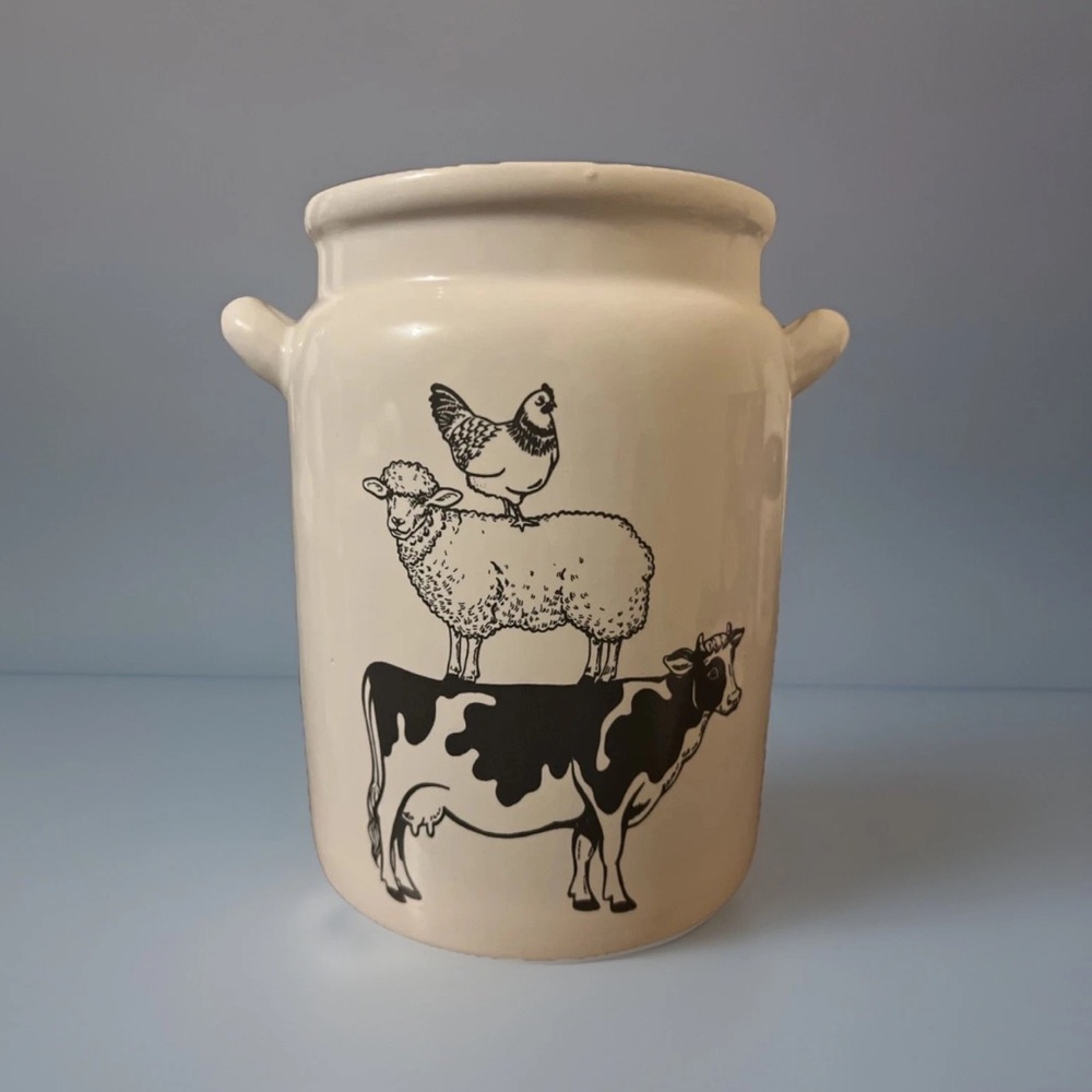 FARMHOUSE UTENSIL CROCK,  VINTAGE MILKCAN STYLE, BARNYARD ANIMALS